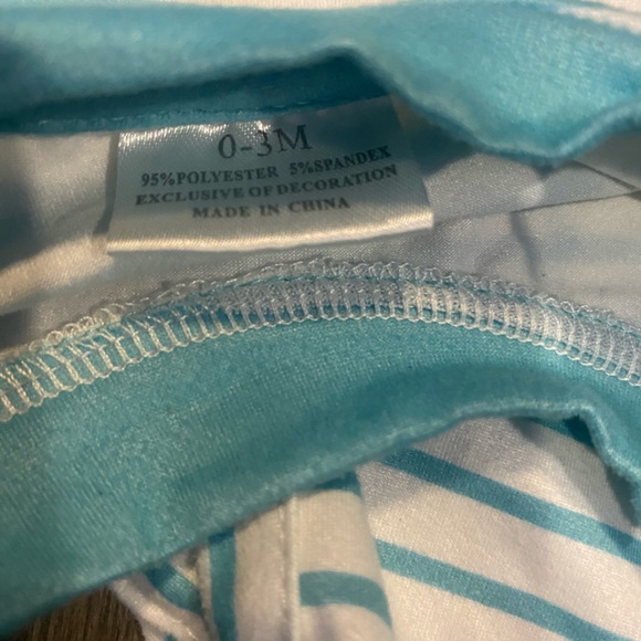 Boys cow romper - Picture 3 of 3